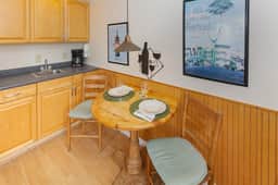 Two Eleven 211" King Studio Isle of Palms Cozy Hideaway