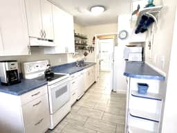 Home Sweet Home 103" | 1BR Isle of Palms Rental Walk to Beach