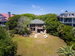Hobie’s Hangout | Oceanfront Isle of Palms Beach House
