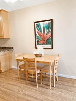 Easy Breezy 102" | 2BR Isle of Palms Rental -Easy Walk to Beach - Image 4