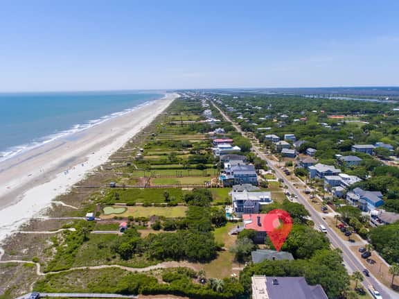 Hobie’s Hangout | Oceanfront Isle of Palms Beach House