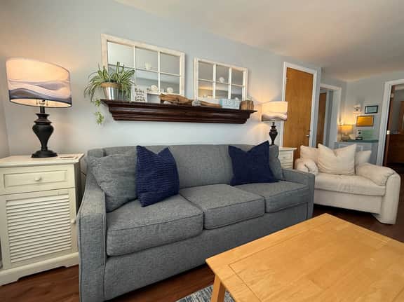 Beach Breeze 106" | 2BR Isle of Palms Rental Walk to Beach