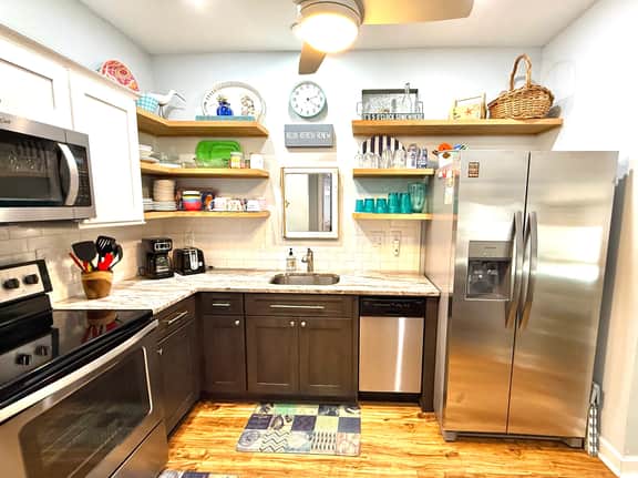 Top O' the Stairs 202" | Updated 2BR Isle of Palms Vacay Rental