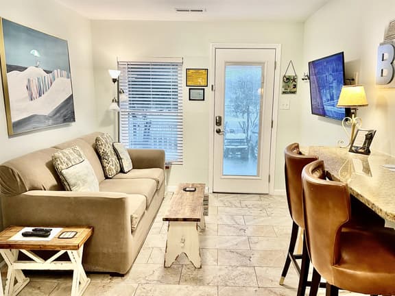 Cozy Corner 107" 2BR Isle of Palms Corner Rental Walk to Beach