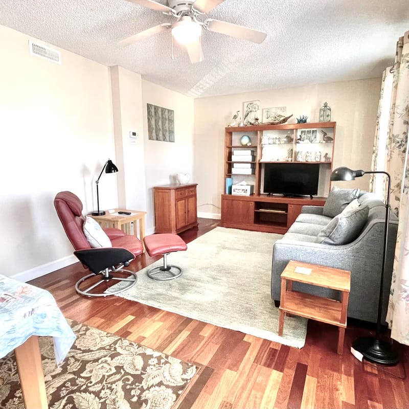 Home Sweet Home 103" | 1BR Isle of Palms Rental Walk to Beach